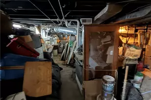 10502 Mt Auburn Ave, Loveland, OH 44104 - Photo 4