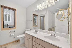 6284 S Applecross Rd, Highland Heights, OH 44143 - Photo 28