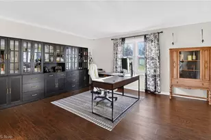 886 Ewing Rd, Youngstown, OH 44512 - Photo 16