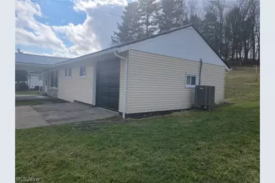 71598 Sunny Acres Drive, Martins Ferry, OH 43935 - Photo 2