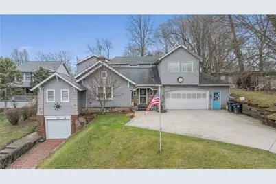 461 Eastland Avenue, Akron, OH 44305 - Photo 2