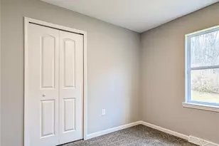 524 Ohio Ave, Ravenna, OH 44266 - Photo 18