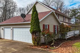 81 James Rd, Fleming, OH 45729 - Photo 4