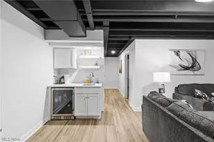 2256 E 100th St, Loveland, OH 44106 - Photo 22