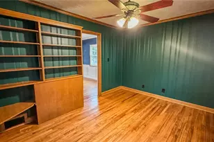 426 Dorchester Rd, Akron, OH 44320 - Photo 18