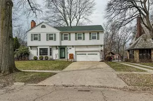 426 Dorchester Rd, Akron, OH 44320 - Photo 1