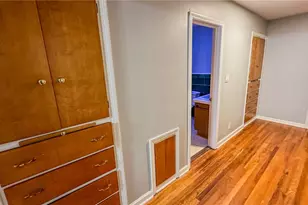 426 Dorchester Rd, Akron, OH 44320 - Photo 14