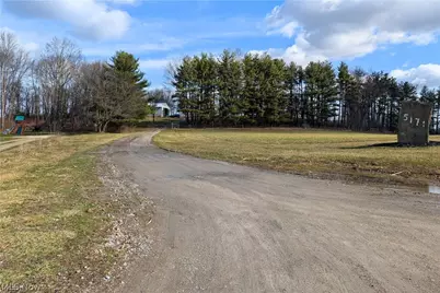 5171 Avon Road NE, Carrollton, OH 44615 - Photo 2