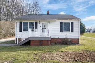 1170 Smith Kramer St NE, Hartville, OH 44632 - Photo 2
