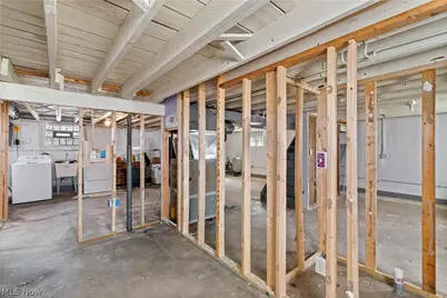 1170 Smith Kramer Street NE, Hartville, OH 44632 - Photo 24