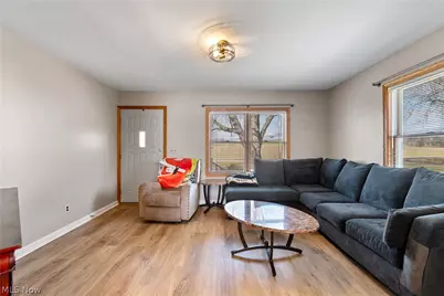 1170 Smith Kramer Street NE, Hartville, OH 44632 - Photo 6