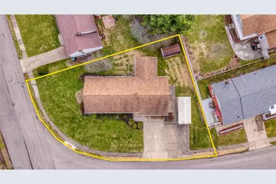 1004 38th Street NW, Canton, OH 44709 - Photo 4