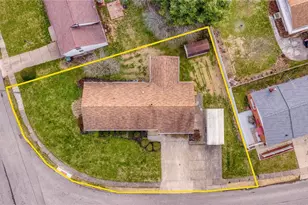 1004 38th St NW, Canton, OH 44709 - Photo 4