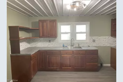 917 Herbig Avenue, Coshocton, OH 43812 - Photo 10