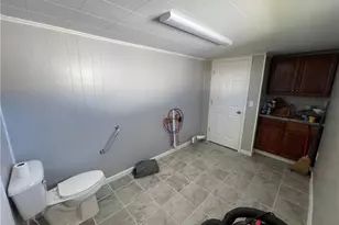 917 Herbig Ave, Coshocton, OH 43812 - Photo 12