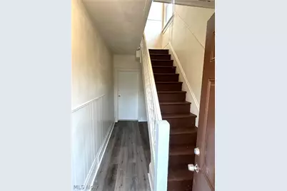 3302 W 48th Street, Loveland, OH 44102 - Photo 6