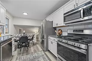 4633 Hickory Ridge Ave, Brunswick, OH 44212 - Photo 6