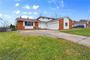 4633 Hickory Ridge Ave, Brunswick, OH 44212 - Photo 2