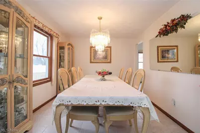 810 Kentwood Drive #3, Boardman, OH 44512 - Photo 4