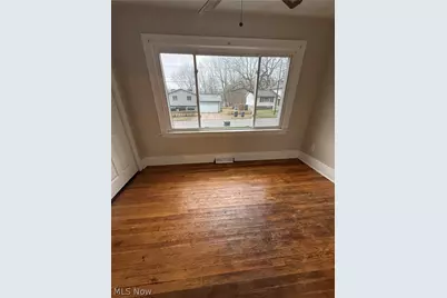 805 Carpenter, Akron, OH 44310 - Photo 6