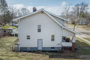 884 Lovers Ln, Akron, OH 44306 - Photo 40