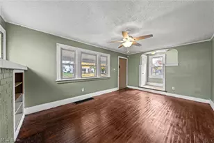 884 Lovers Ln, Akron, OH 44306 - Photo 14