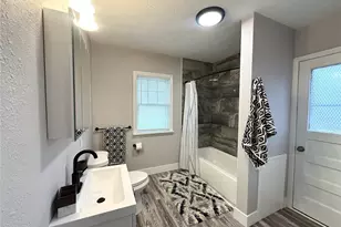 3409 Cedarbrook Rd, Cleveland Heights, OH 44118 - Photo 4