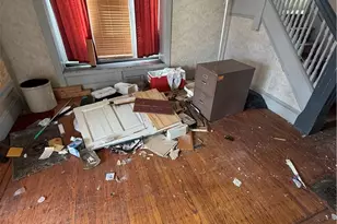 2198 E 86th St, Loveland, OH 44106 - Photo 2