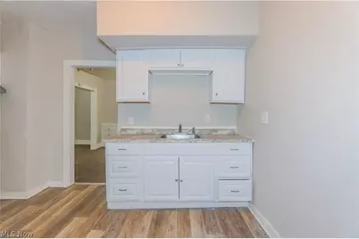 13512 Edgewood Avenue, Loveland, OH 44105 - Photo 8