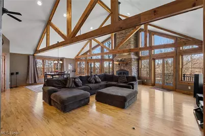 2517 Golfview Drive NE, New Philadelphia, OH 44663 - Photo 12