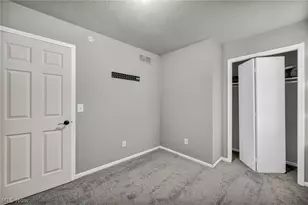 10606 Reno Ave, Loveland, OH 44105 - Photo 16