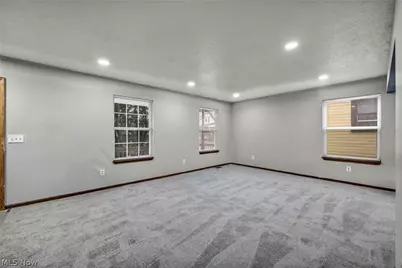 10606 Reno Avenue, Loveland, OH 44105 - Photo 8