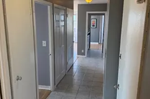 11850 Edgewater Dr, Oakwood, OH 44107 - Photo 4