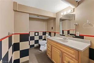 1123 W 6th St, Lorain, OH 44052 - Photo 30