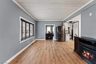 1123 W 6th Street, Lorain, OH 44052 - Photo 18