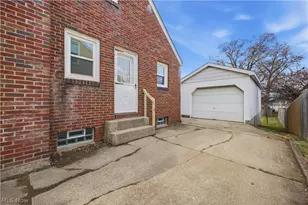 227 E Wilson St, Struthers, OH 44471 - Photo 30