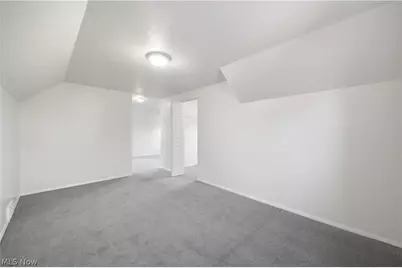 227 E Wilson Street, Struthers, OH 44471 - Photo 24