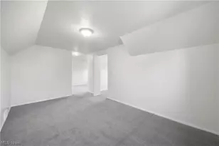 227 E Wilson St, Struthers, OH 44471 - Photo 24