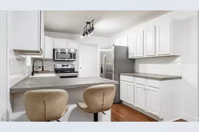 270 E Highland Drive, Zanesville, OH 43701 - Photo 12