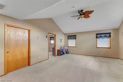 563 N Carpenter Road, Brunswick, OH 44212 - Photo 18