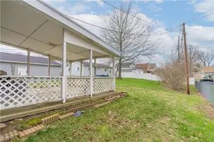 408 4th St NE, New Philadelphia, OH 44663 - Photo 20