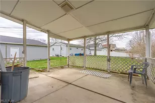 408 4th St NE, New Philadelphia, OH 44663 - Photo 18