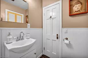 37646 Jordan Dr, Willoughby, OH 44094 - Photo 20