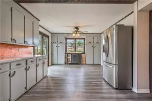 1889 Faircrest St SE, Canton, OH 44707 - Photo 12