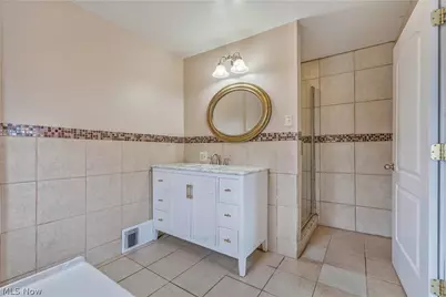 1889 Faircrest Street SE, Canton, OH 44707 - Photo 18