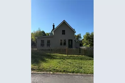 1939 Waterford Road, East Palestine, OH 44413 - Photo 1