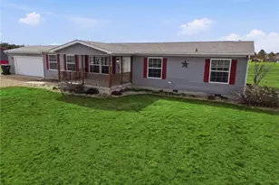 7923 Logan-Thornville Rd NE, Rushville, OH 43150 - Photo 2