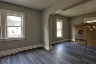 1417 Harrisburg Rd NE, Canton, OH 44705 - Photo 6