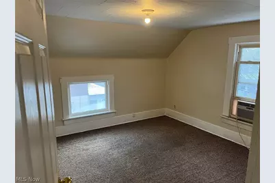 2211 18th Street SW, Akron, OH 44314 - Photo 4