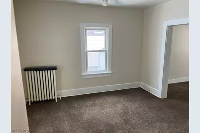 2211 18th Street SW, Akron, OH 44314 - Photo 8